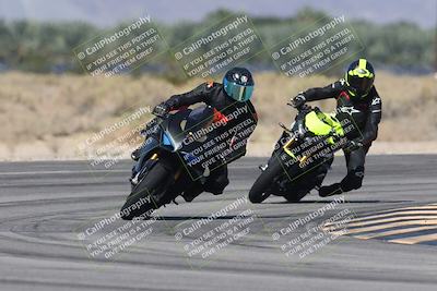 media/Oct-13-2025-Moto Forza (Mon) [[a66d839500]]/3-B Group/Session 3 (Turn 16)/